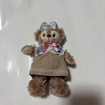 셰리 메이 봉제 인형 배치