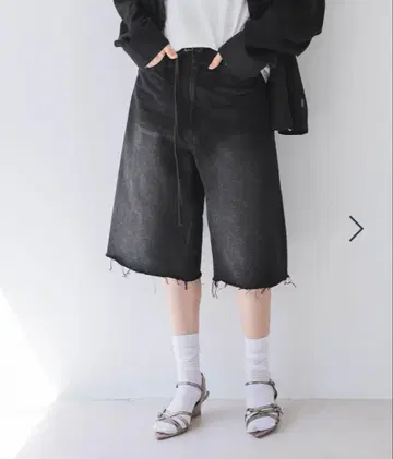 JEANASIS 벨트 데님 하프 팬츠