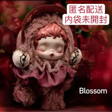 SKULLPANDA Blossom 피규어 팝 마트