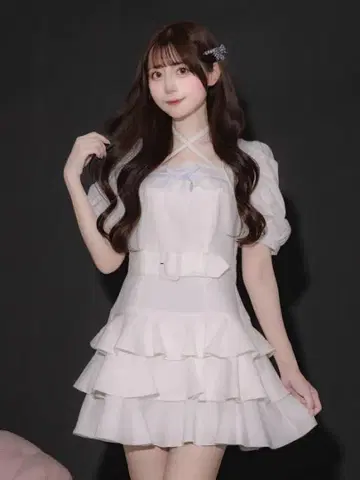 pium 티어드 프릴 미니 원피스 화이트