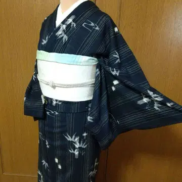 단이 * 네이비 컬러 기모노 * 대나무 잎 무늬 * 순수 실크