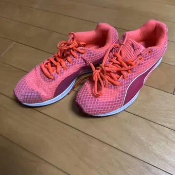 푸마(PUMA) 러닝화 여성용 23.5cm