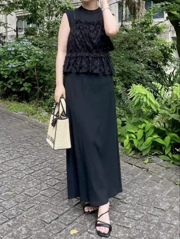 LILYBROWN 뷔스티에 세트 컷 원피스