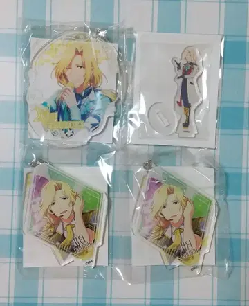 SideM 츠즈키 케이 키링 등