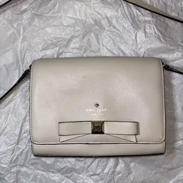 kate spade 리본 디자인 숄더백