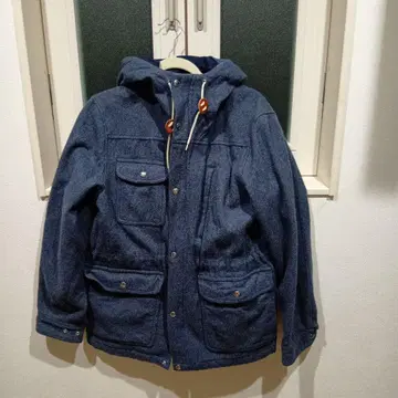 새상품급 Batten 후드 부착 마운틴 후드티 S 사이즈