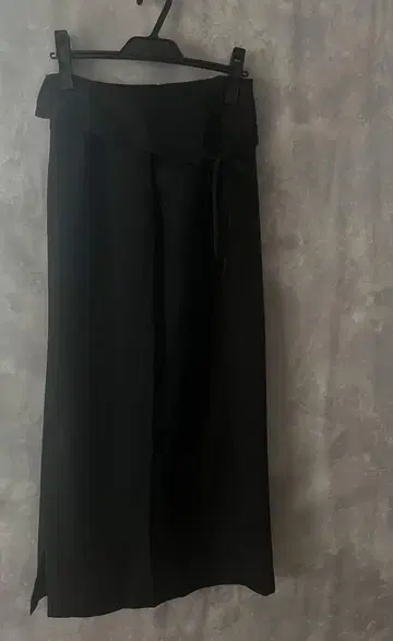 블랙 태국 랩 스커트