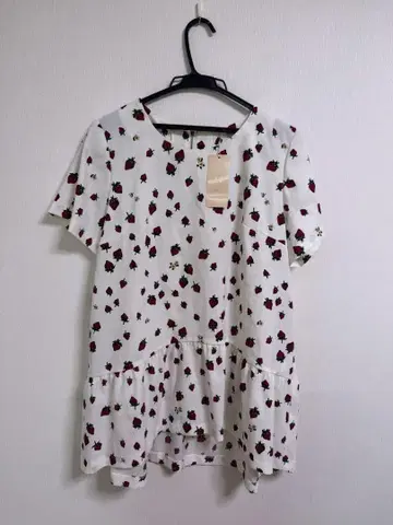 미사용 새상품 택 포함 Rose Tiara 꽃무늬 튜닉 42