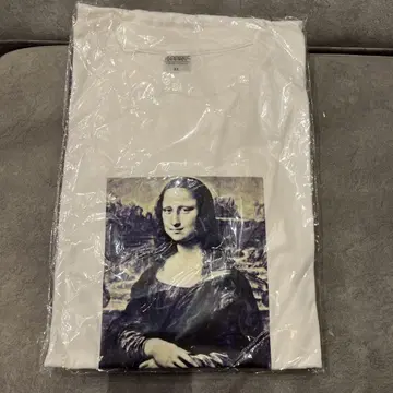 모나리자 프린트 화이트 티셔츠