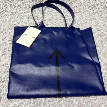 네이비 블루 에코백 화살표 디자인 레어