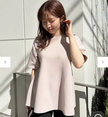 UNFILO 하프 슬리브 페플럼 썸머 니트