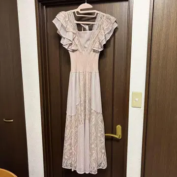 SNIDEL 프릴 슬리브리스 롱 원피스