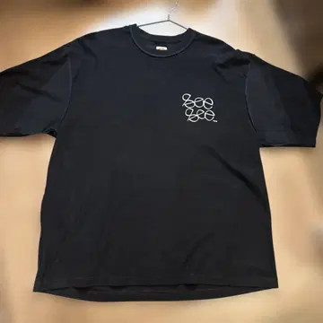 SEESEE 티셔츠