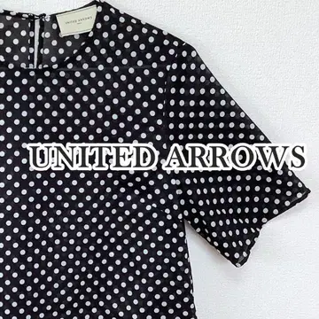 UNITED ARROWS 도트 무늬 시어 블라우스 블랙 검정 반팔