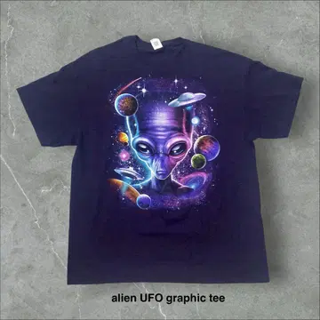 alien UFO graphic 티셔츠 우주 별 은하 에이리언 아트