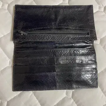 블랙 가죽 접이식 지갑