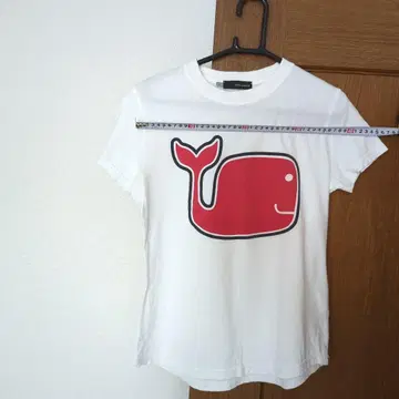 DSQUARED2 디스퀘어드 고래 티셔츠 M 사이즈