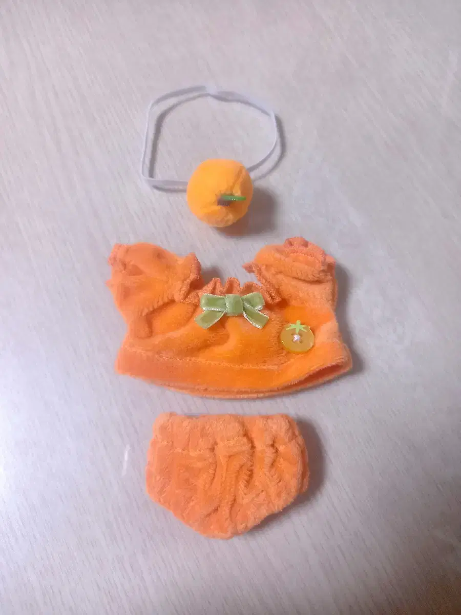 10cm 인형옷 폭신 귤 잠옷 옷장