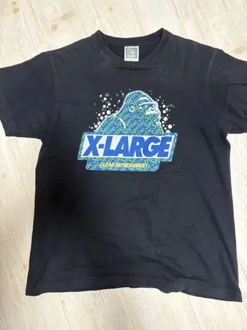 X-LARGE 스프라이트 티셔츠