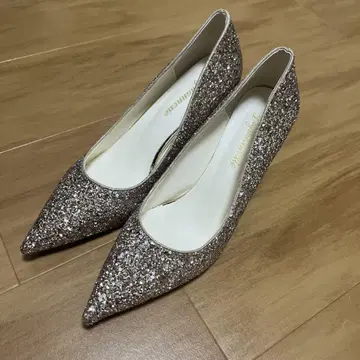 글리터 스틸레토 하이힐