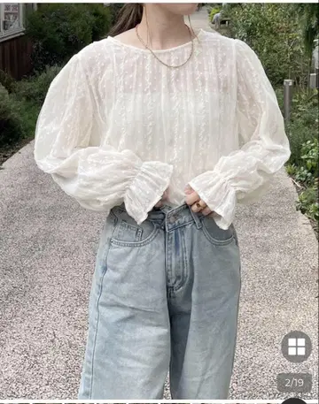 nugu 도트 시스루 블라우스 아이보리