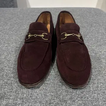 IL MOCASSINO / 스웨이드 비트 로퍼 보르도 41