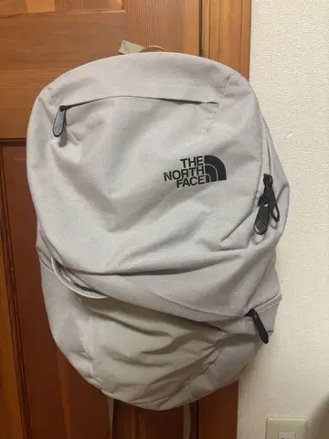 노스페이스 그레이 백팩