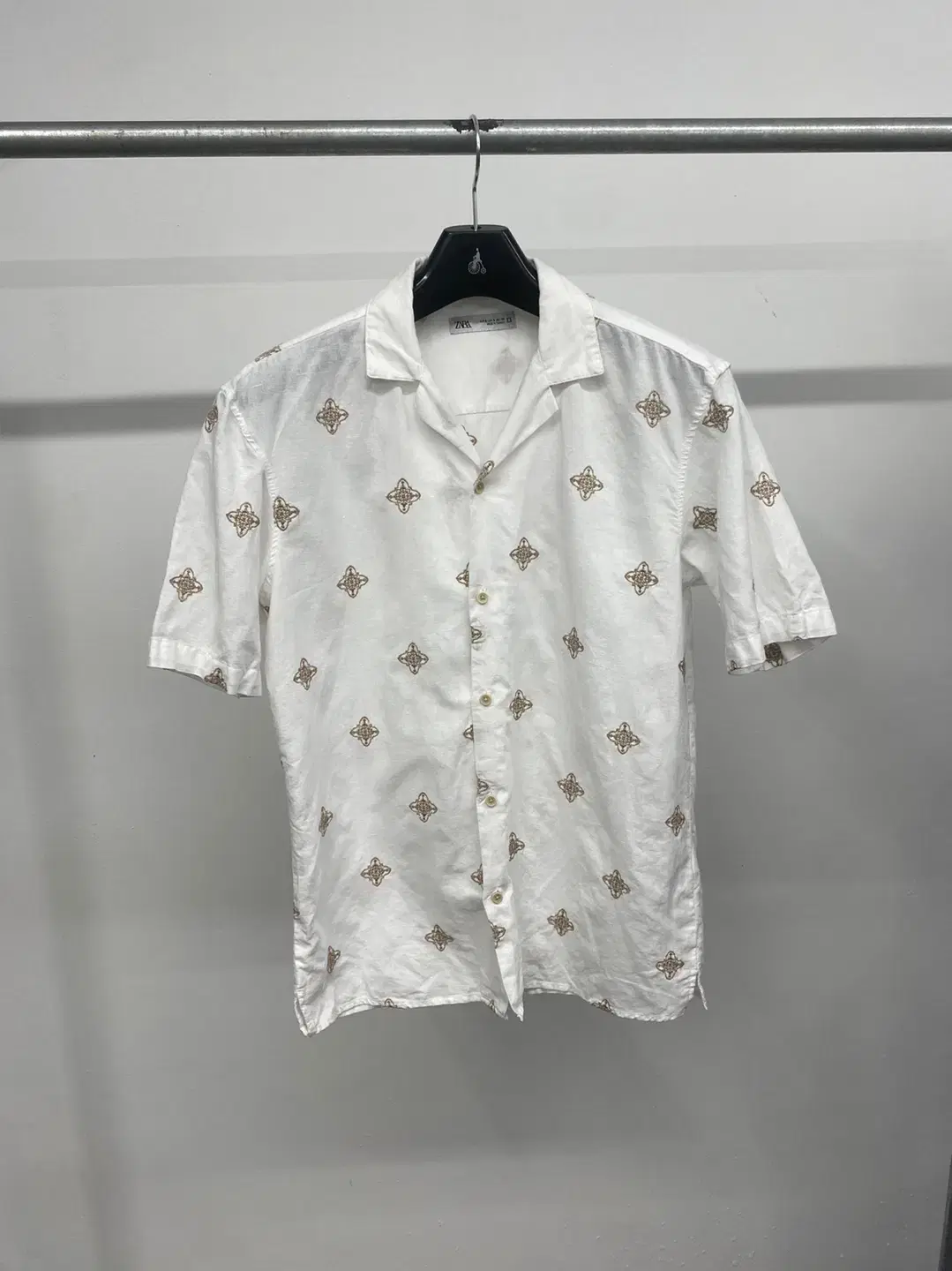 남성용 자라 ZARA 지오메트릭 반팔 셔츠 숏슬리브 반팔티셔츠