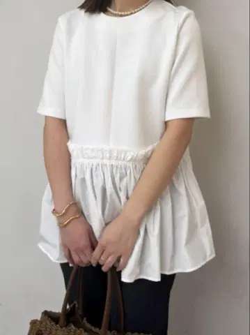 Mila Owen 도킹 페플럼 탑 블라우스