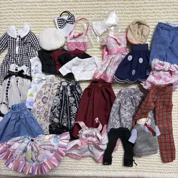 핸드메이드 타카라토미 의류 묶음 판매 리카짱 22 인형