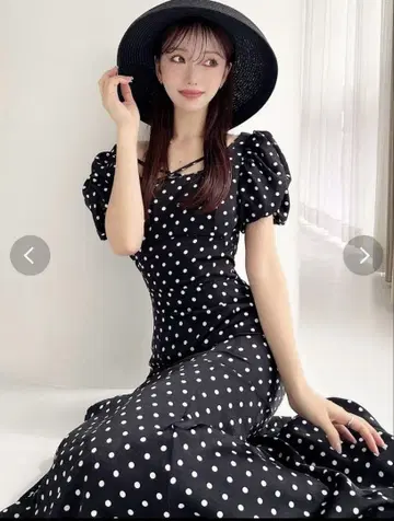 RESEXXY 버블 슬리브 머메이드 원피스 블랙