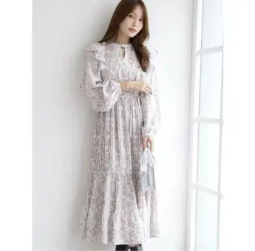 미스티 프린트 플리츠 디자인 원피스 머큐리 듀오