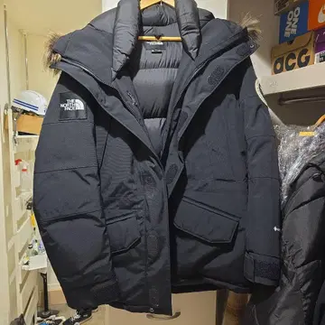 노스페이스 블랙 다운 자켓 XL