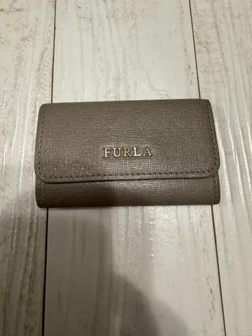 훌라 키 케이스