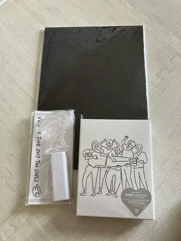 V6 the ones 블루레이, 팜플렛, 응원봉 세트