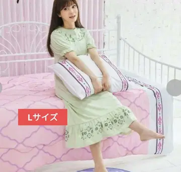 미사용, 택 포함 안나 눈의 왕국 룸웨어 안나 치하루 콜라보