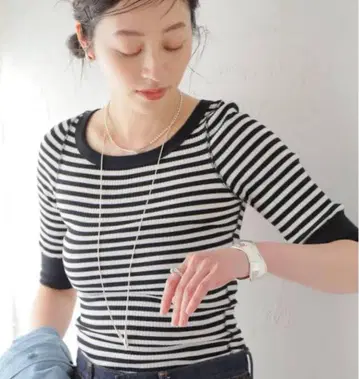 어퍼 하이츠 티셔츠