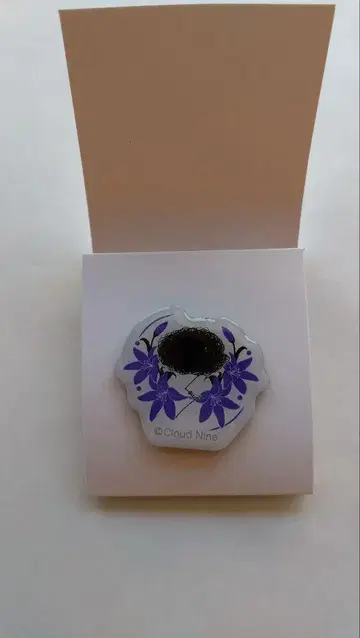 클라우드 나인 파크 요시노 핀 배지