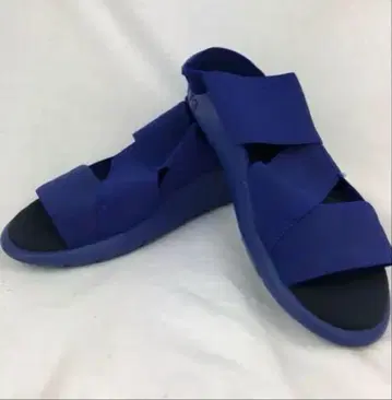 Y-3 파랑 스포츠 샌들