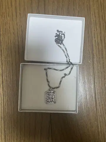TTT MSW 기하학 패턴 실버 목걸이