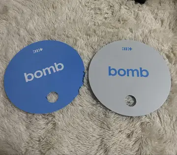 ILLIT BOMB 팝업 부채 2개