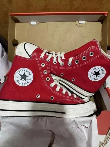 새상품 빨간색 하이컷 CT70 하이컷 28cm