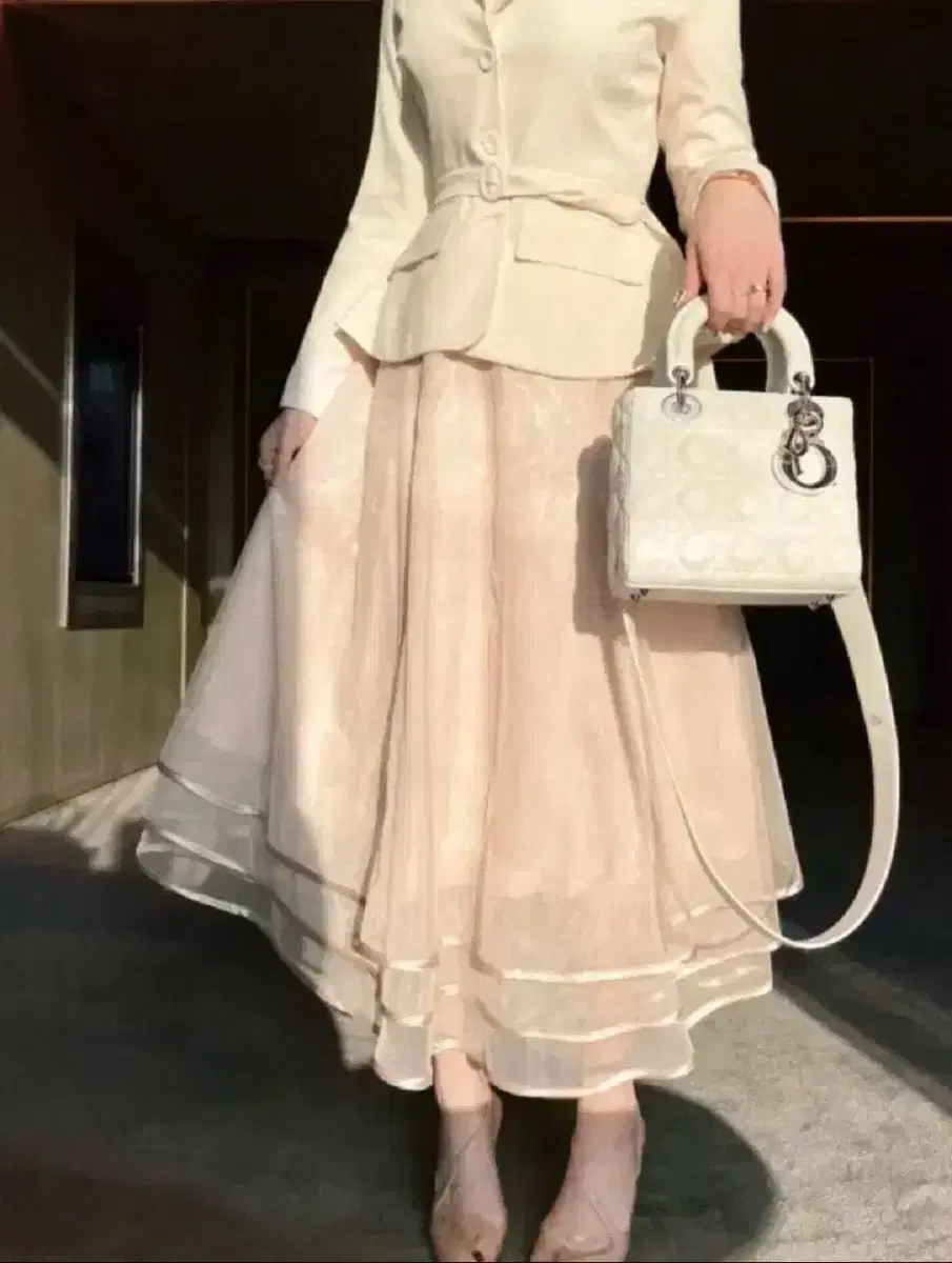 (New product) Roselyn Moelle Layered Skirt Cream Beige