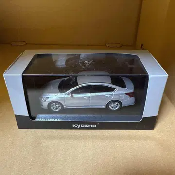 (B) [실버] 교쇼 KYOSHO 닛산 NISSAN TEANA L33