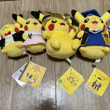 피카츄 봉제 인형