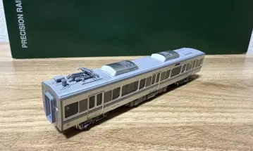 KATO 225계 100번대 실내등 포함 동력차
