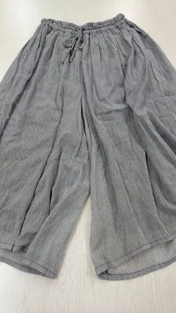 인도 면 핀스트라이프 이지 와이드 팬츠 부드러운 촉감 편안한 내추럴
