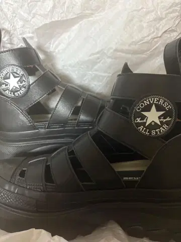 CONVERSE 블랙 스포츠 샌들 통굽