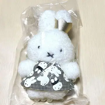 MIIA Miffy 미피 콜라보 백 참