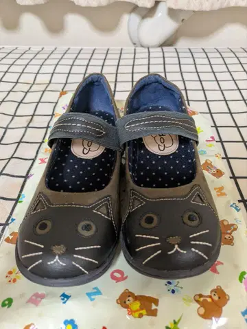 고양이 얼굴 디자인 브라운 신발 스트랩 포함
